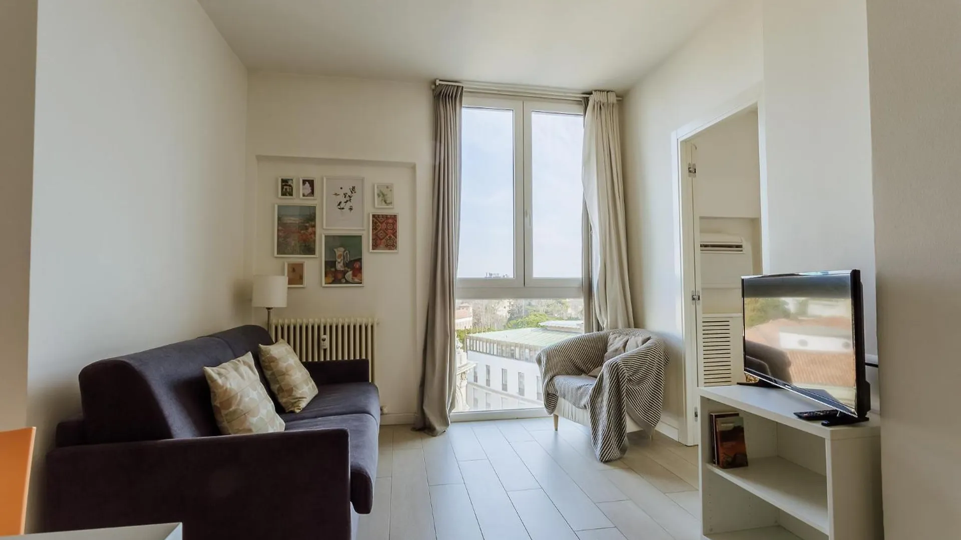 Yourbanflat Eremitani contacts